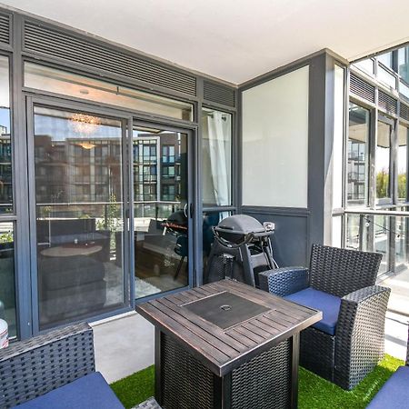 Pet Friendly Condos At Friday Harbour Innisfil Zewnętrze zdjęcie