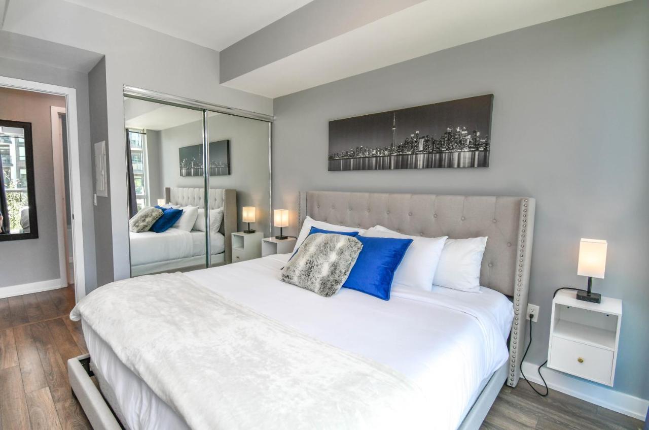 Pet Friendly Condos At Friday Harbour Innisfil Zewnętrze zdjęcie